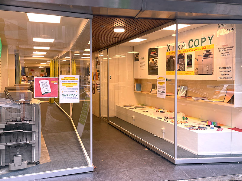 Entrée du magasin Xtra Copy à Tournai